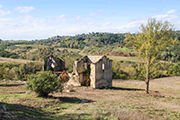 case rurali Toscana,  Montefoscoli casa contadina podere Vall'Olmino, Fattoria Fondi Rustici, rudere