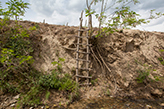 Landgüter Toskana, Wassergraben mit Holzleiter