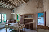 casa rurale in vendita - fattoria S. Martino a Maiano - Toscana; cucina sala da pranzo