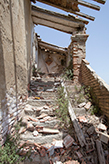 Gambassi Terme  - Toscana, casa rurale con scala esterna, crolli