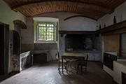 Villa Canneto Toskana, große Küche mit Kamin