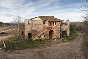 casa contadina in Val d'Era Toscana in vendita, da ristrutturare